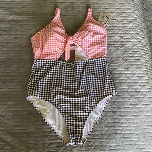 NWT California Sunshine gingham print one piece swim suit